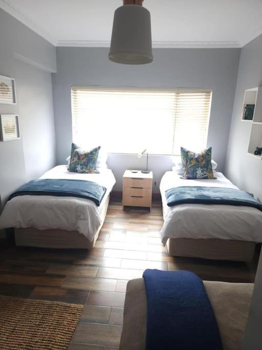 Cape Town, Sea Point, Beautiful 2 Bedroom Apartment @Tucked Away Εξωτερικό φωτογραφία